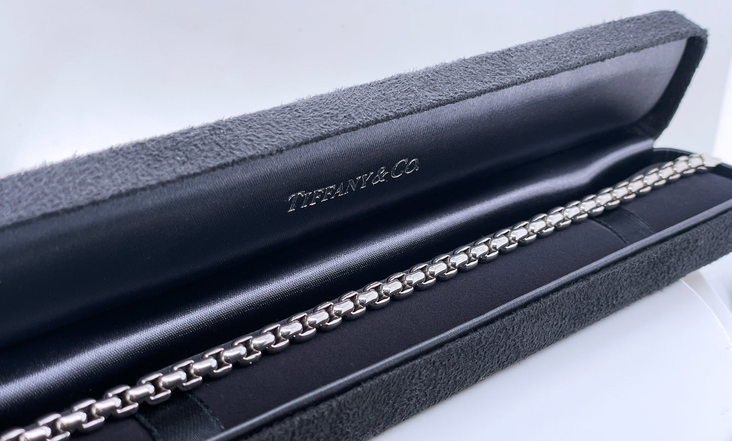 Tiffany & Co. 18 Carat White Gold Classic Box Chain Link Bracelet