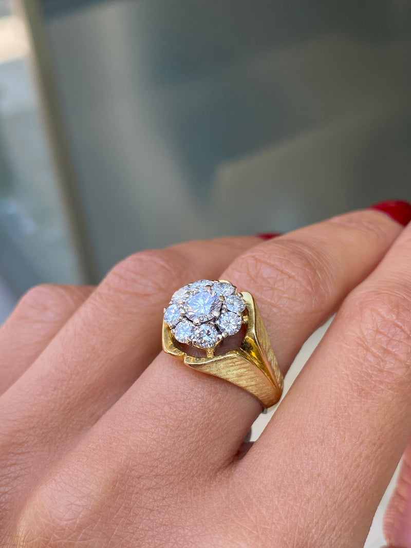 Vintage Diamond 18 Carat Yellow Gold Cluster Ring