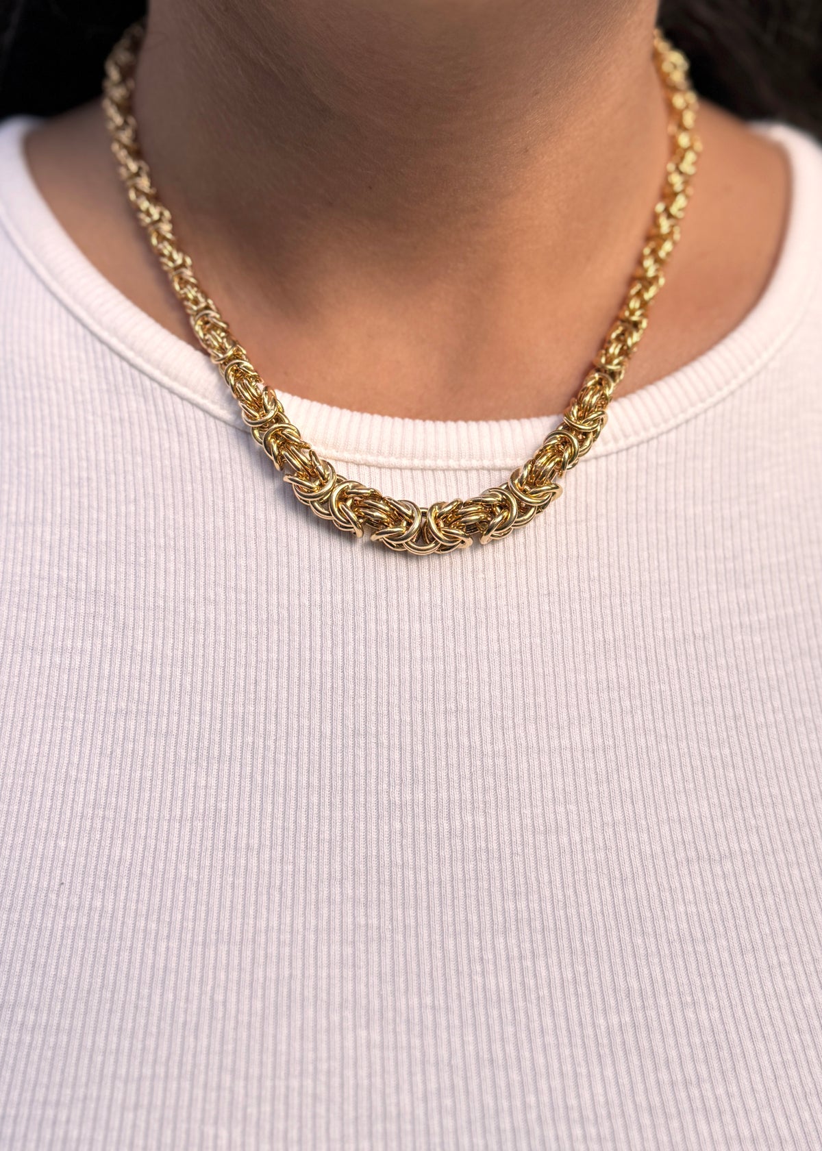 Graduated Byzantine Chain Necklace in 9 Carat Yellow Gold