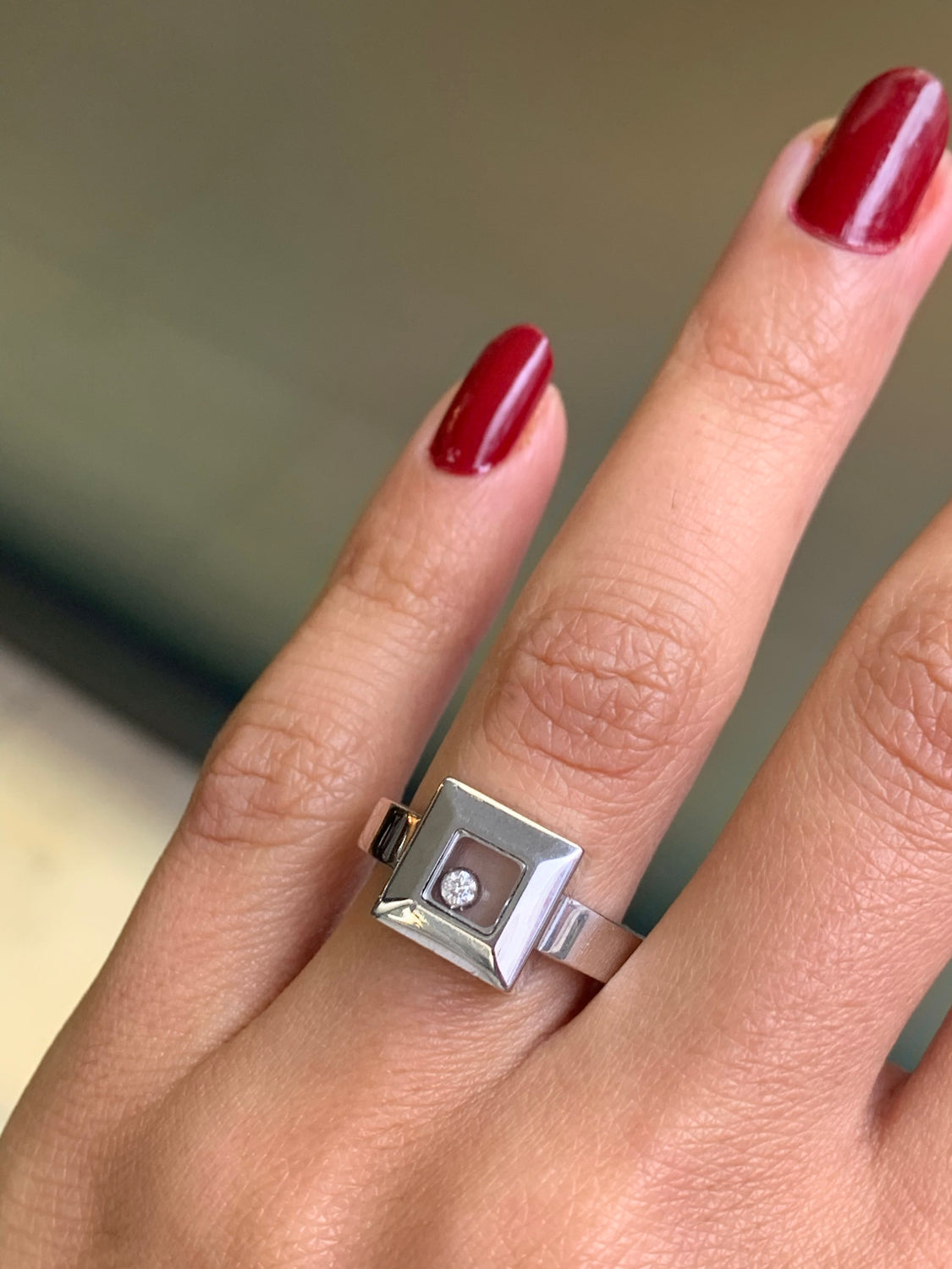 Chopard Happy Diamond Icons 18 Carat White Gold Ring
