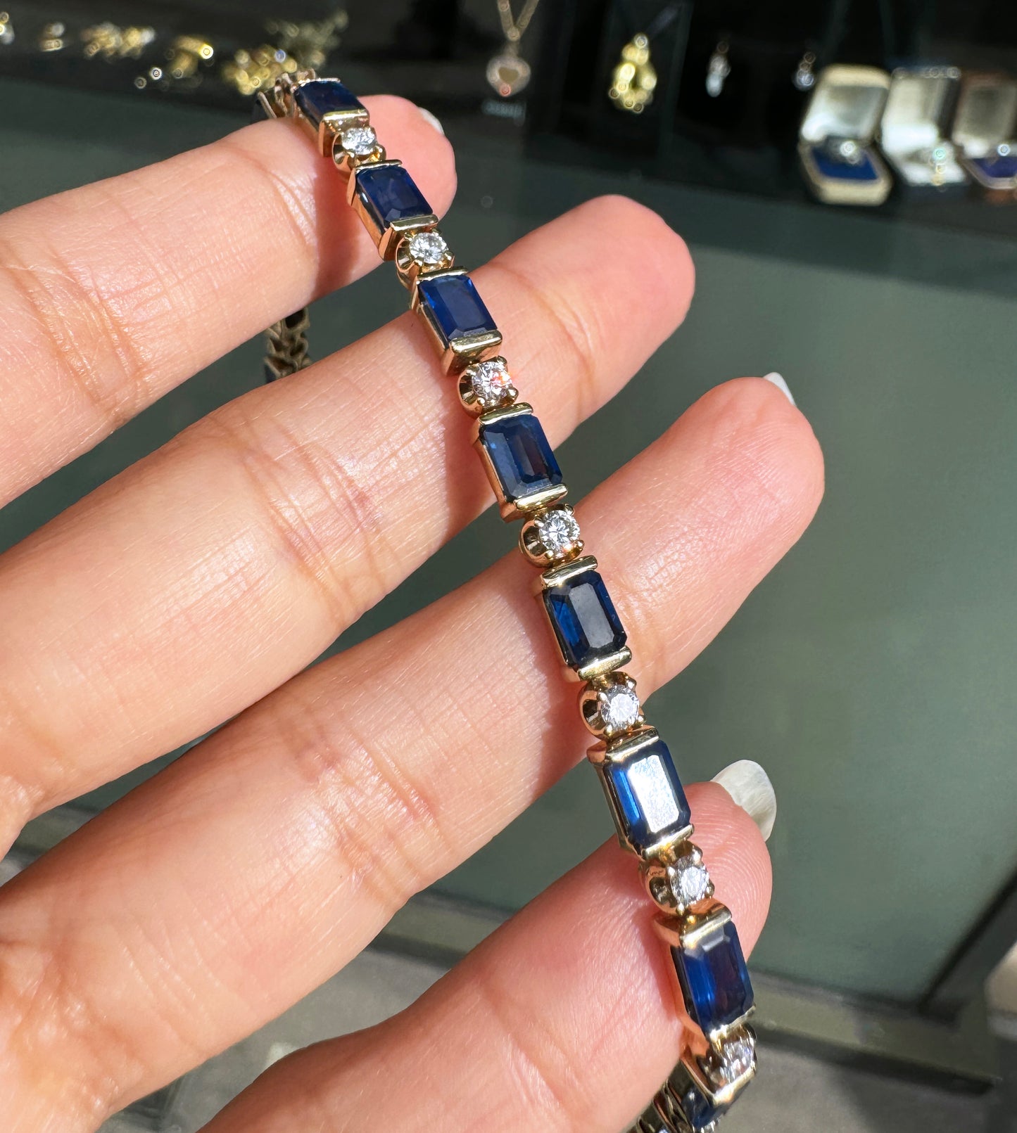 Blue Sapphire and Diamond 18 Carat Yellow Gold Tennis Bracelet