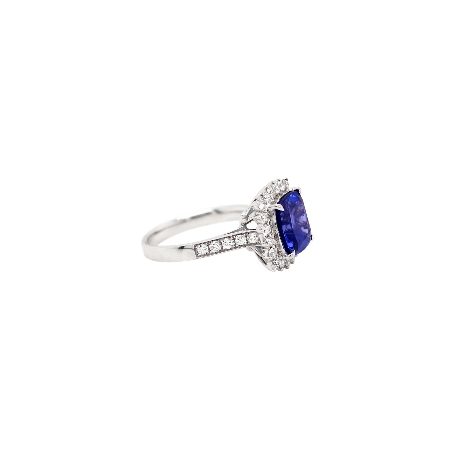 4.20 Carat Cushion Tanzanite and Diamond 18 Carat White Gold Ring