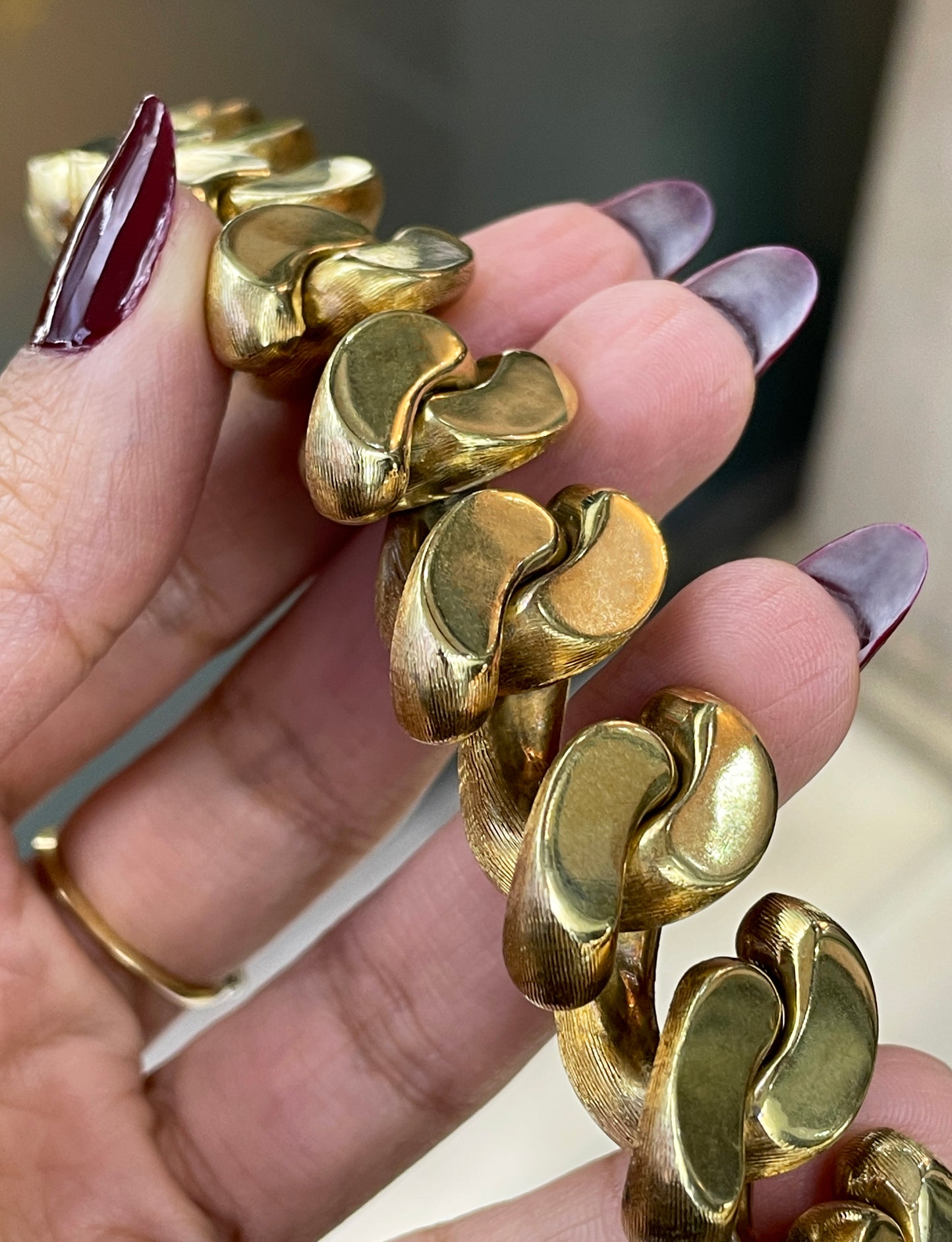 Vintage Chunky Hook Link 14 Carat Yellow Gold Bracelet, Circa 1960's