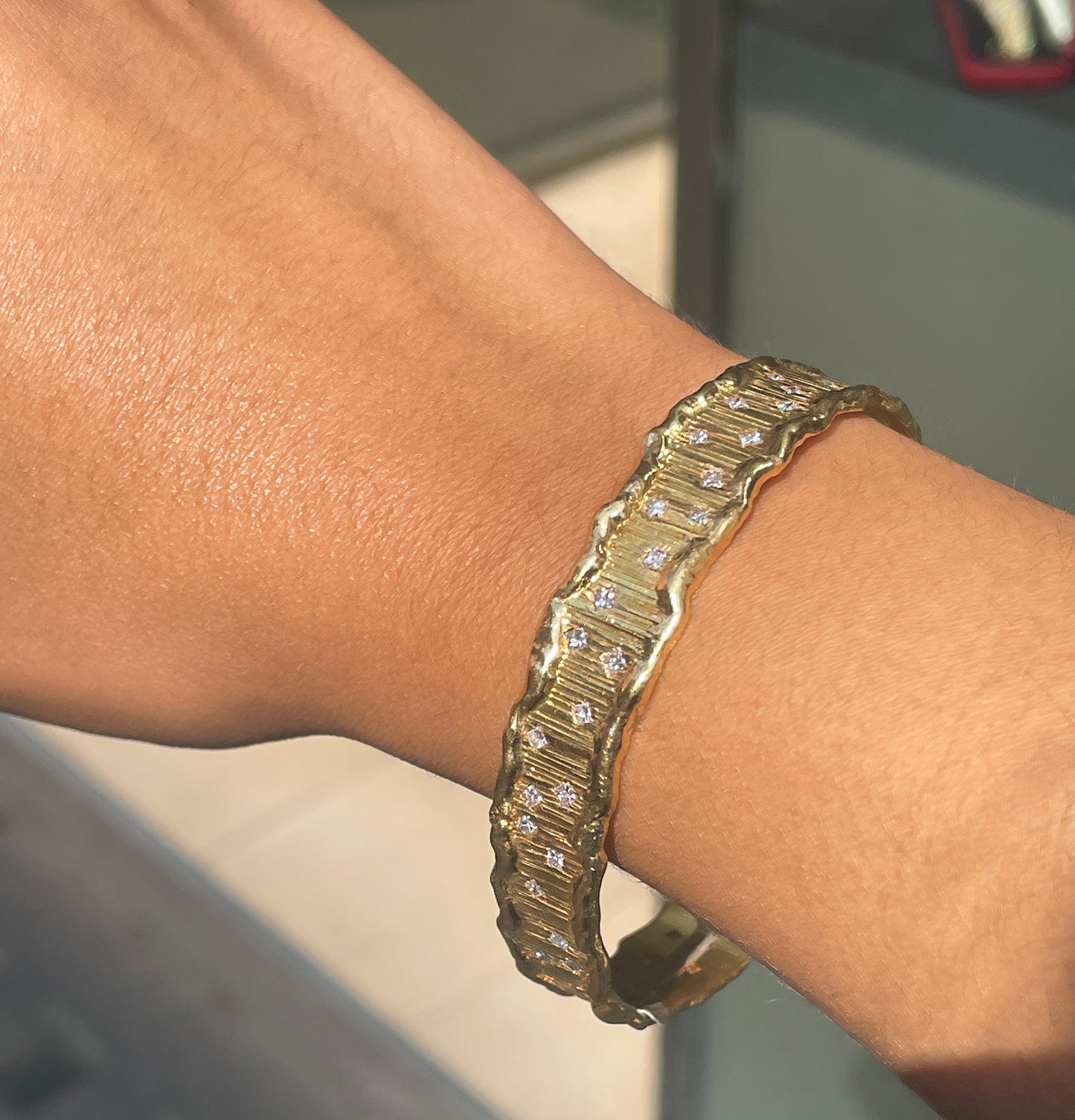 18 Carat Textured Yellow Gold Diamond Bangle Bracelet