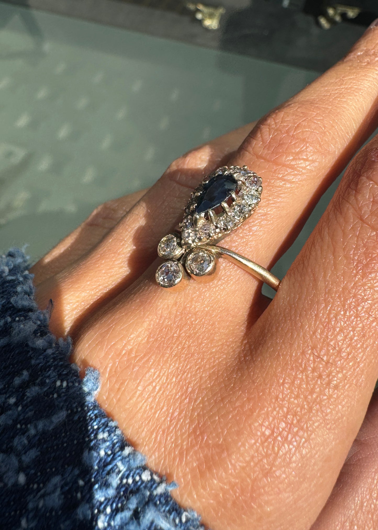 Pear Sapphire & Diamond Halo 18 Carat Yellow Gold Coronet Cluster Ring, c.1890s