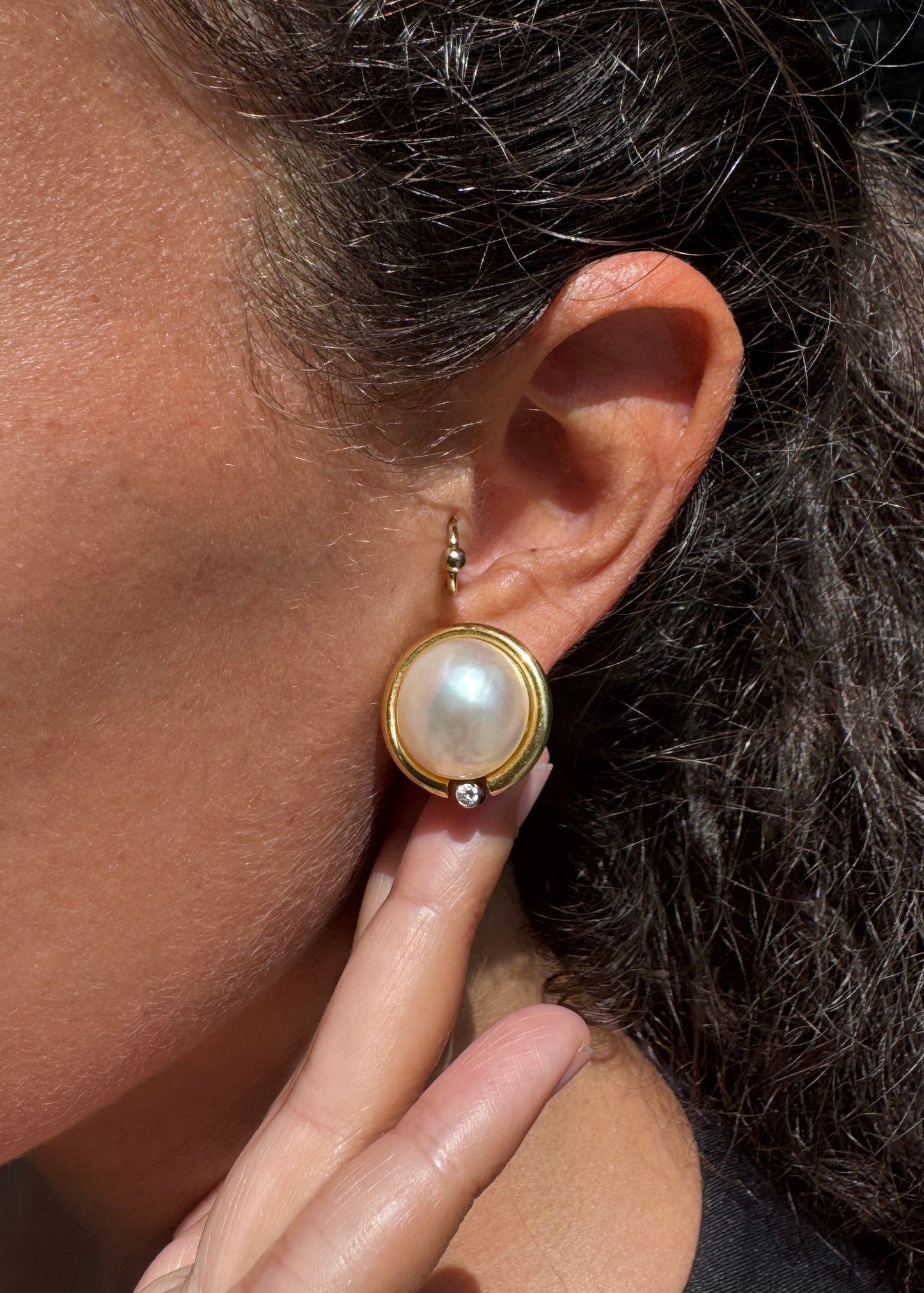 Vintage Mabe Pearl & Diamond 18 Carat Yellow Gold Lever-Back Earrings, c.1980s