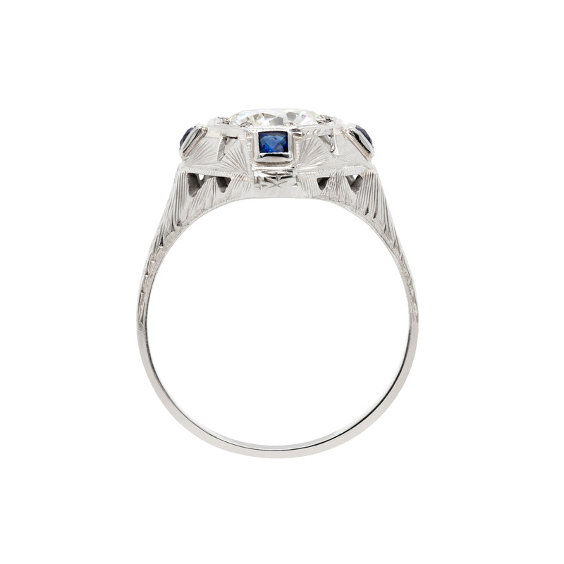 1.14 Carat Diamond 18 Carat White Gold Deco Target Engagement Ring, Circa 1930's