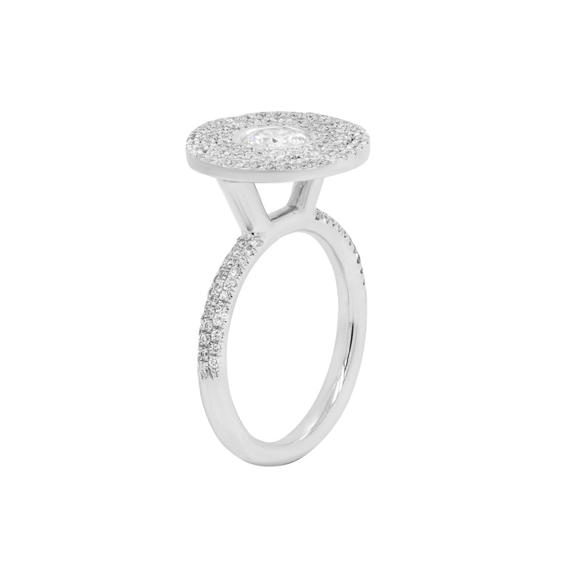 Diamond Cluster 14 Carat White Gold Disc Dress Ring