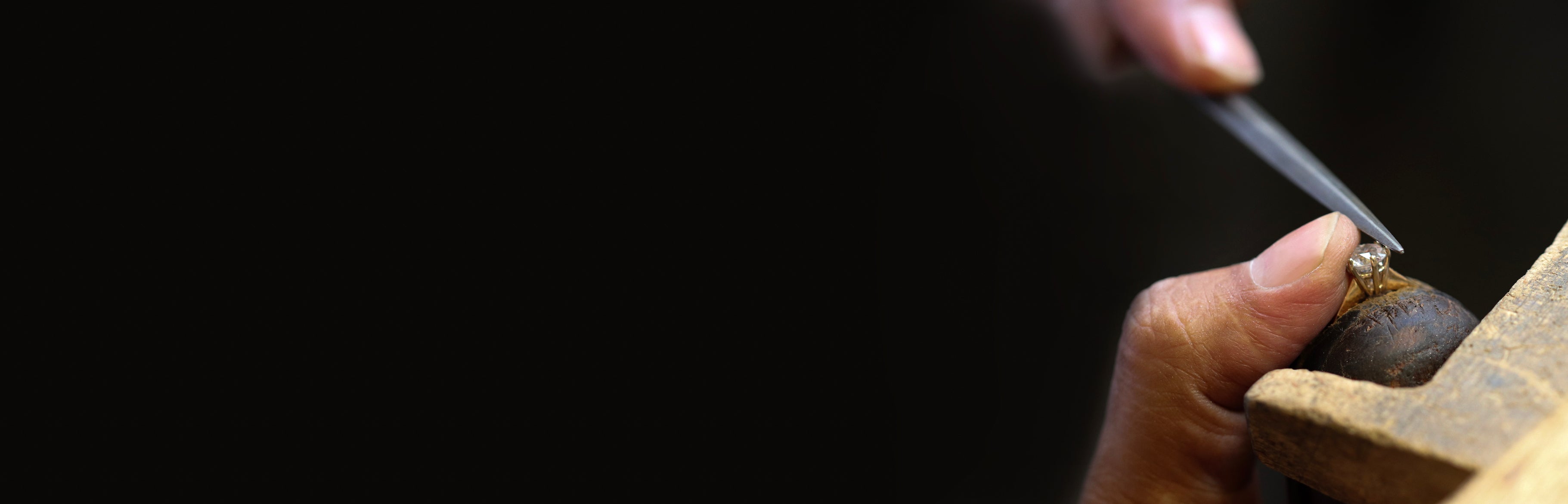Tobi Gem - repairs jewellery banner