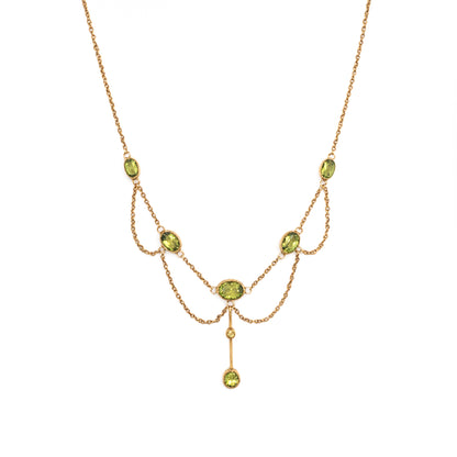 Edwardian Style Oval Peridot Drop Chain Necklace in 9 Carat Yellow Gold