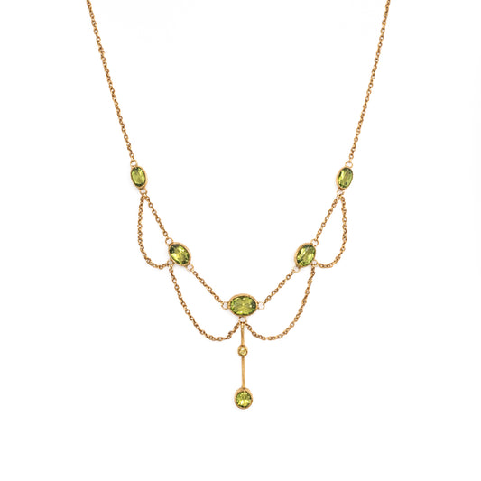 Edwardian Style Oval Peridot Drop Chain Necklace in 9 Carat Yellow Gold