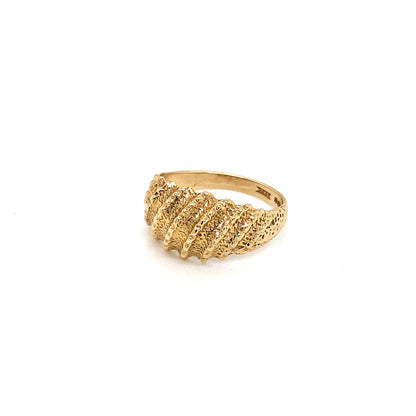 9ct Yellow Gold Shell Pattern Ring