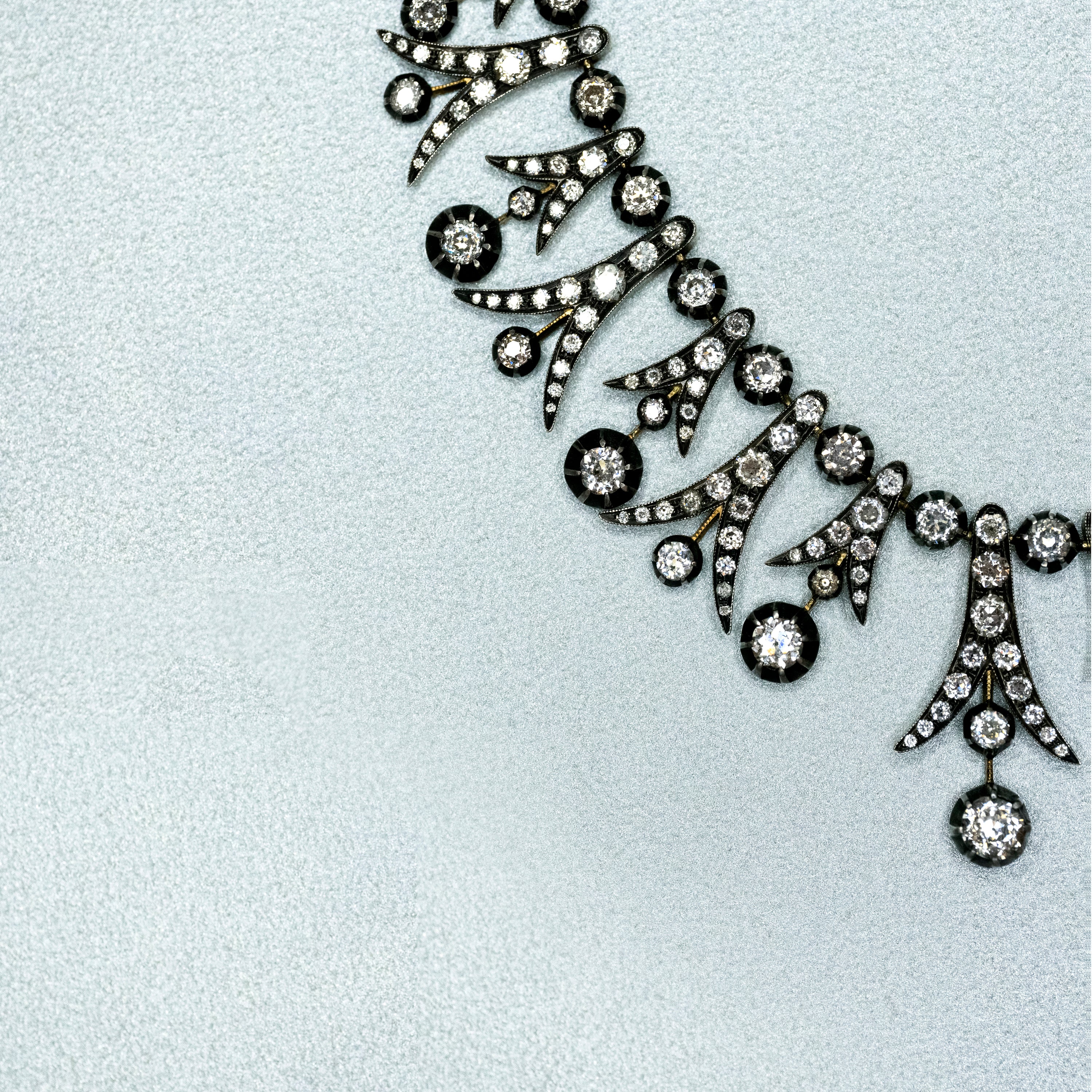 Tobi Gem - diamond black necklace 