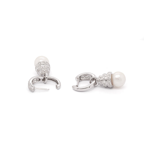 Diamond and Cultured Pearl 18 Carat White Gold Day and Night Dangle Earrings