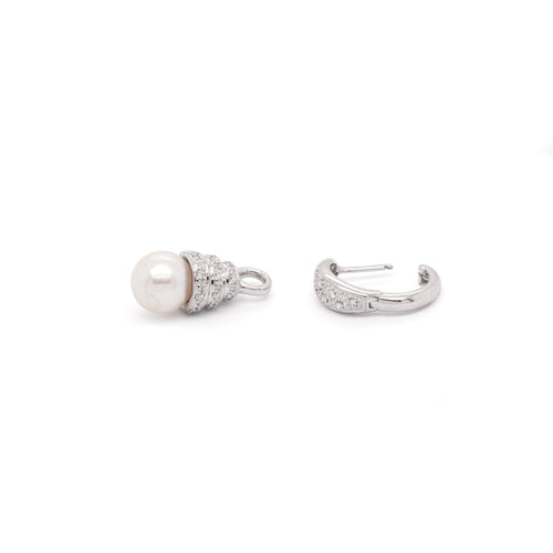 Diamond and Cultured Pearl 18 Carat White Gold Day and Night Dangle Earrings