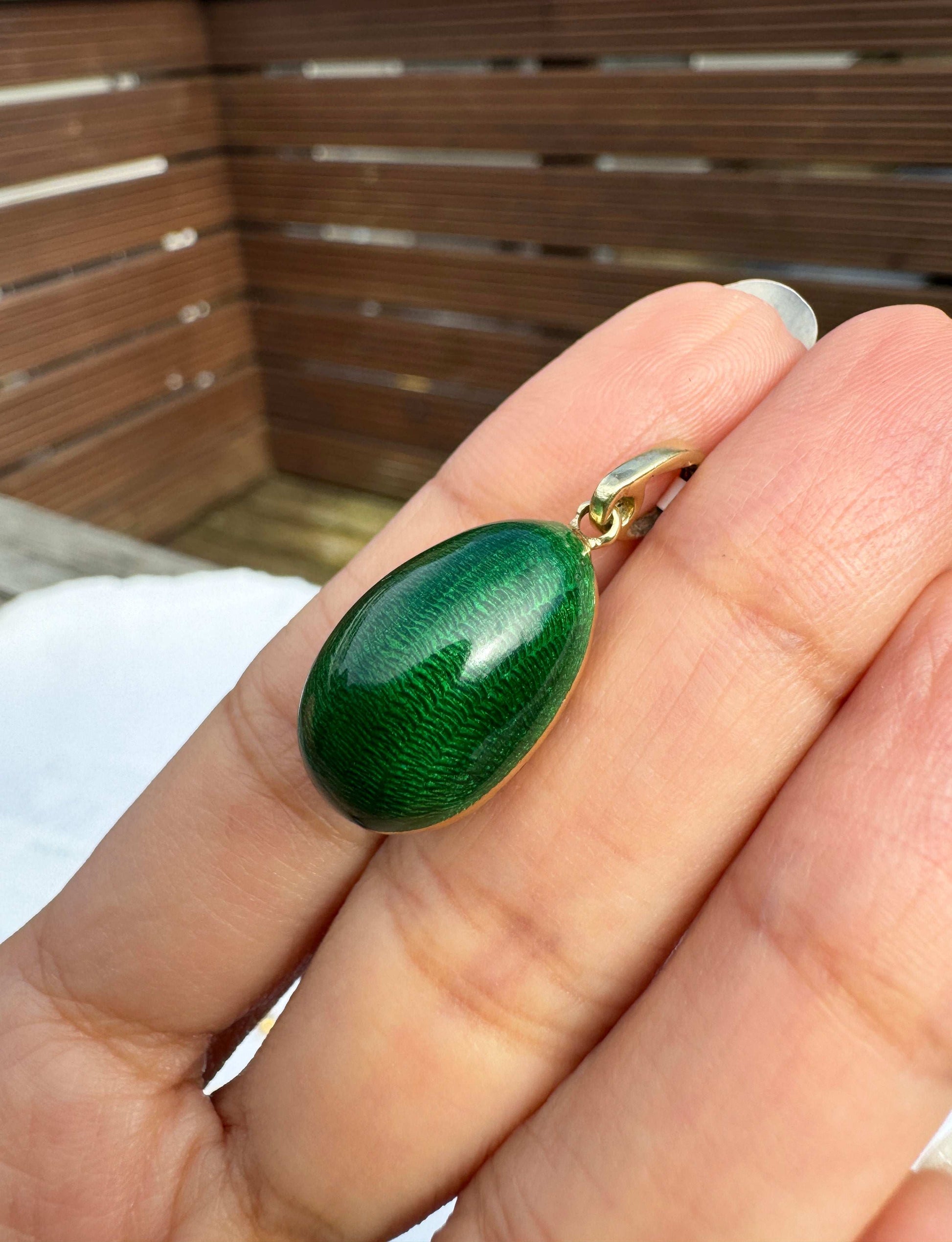 Vintage Guilloché Green Enamel and 14 Carat Yellow Gold Egg Charm