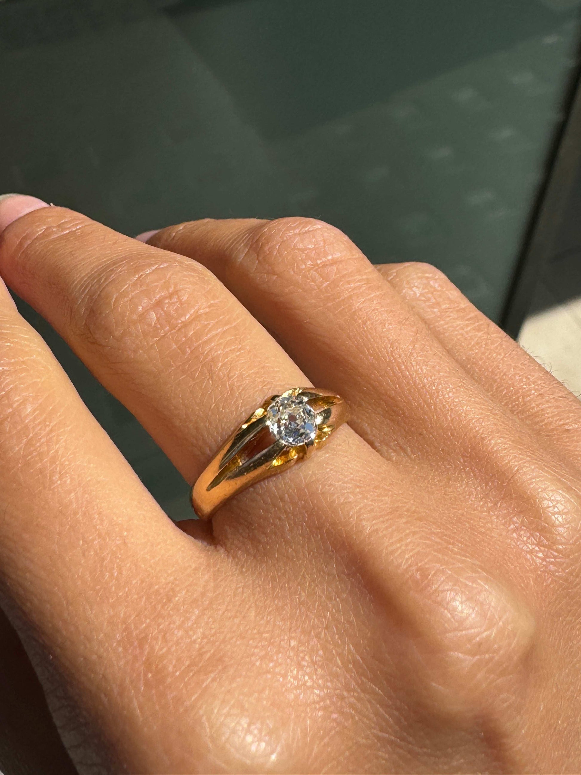 Antique Old Mine Cut Diamond & 18K Yellow Gold Solitaire Gents Ring, London 1904