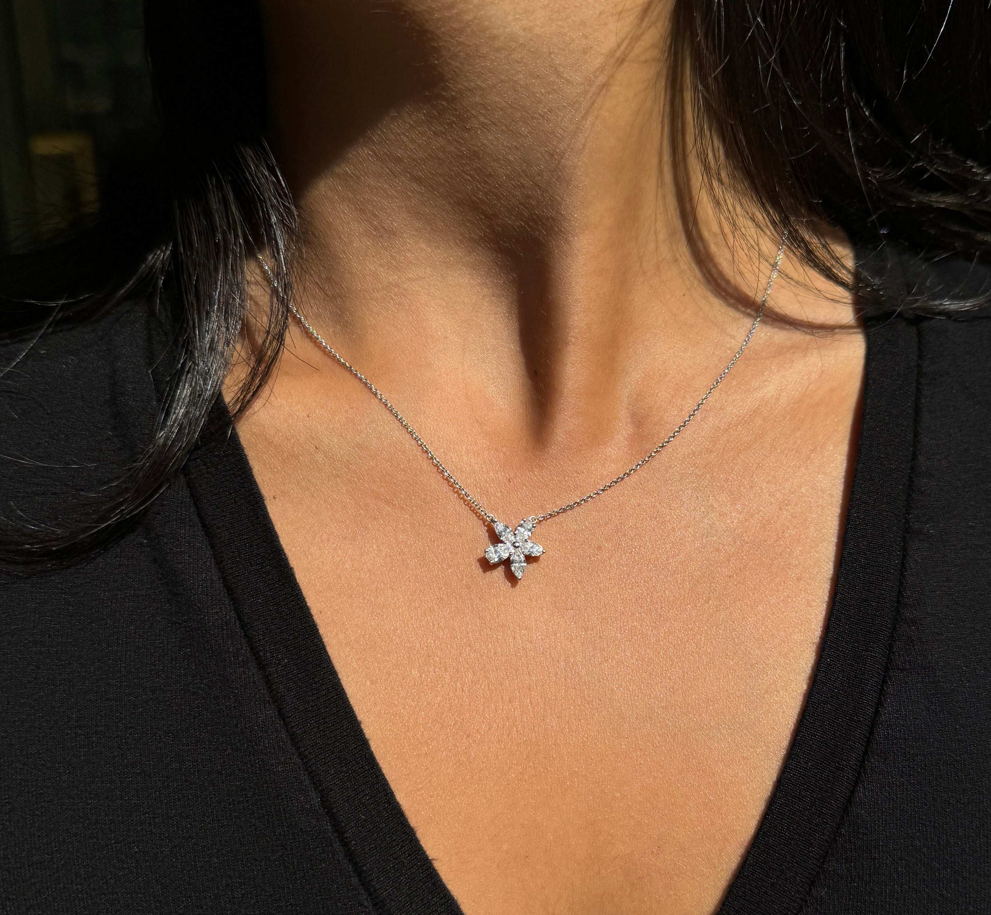 Tiffany & Co Victoria Mixed Diamond Cluster Platinum Pendant Necklace