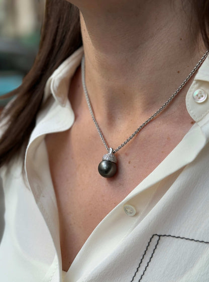 Black Tahitian Pearl and Diamond 18 Carat White Gold Pendant and Wheat Chain