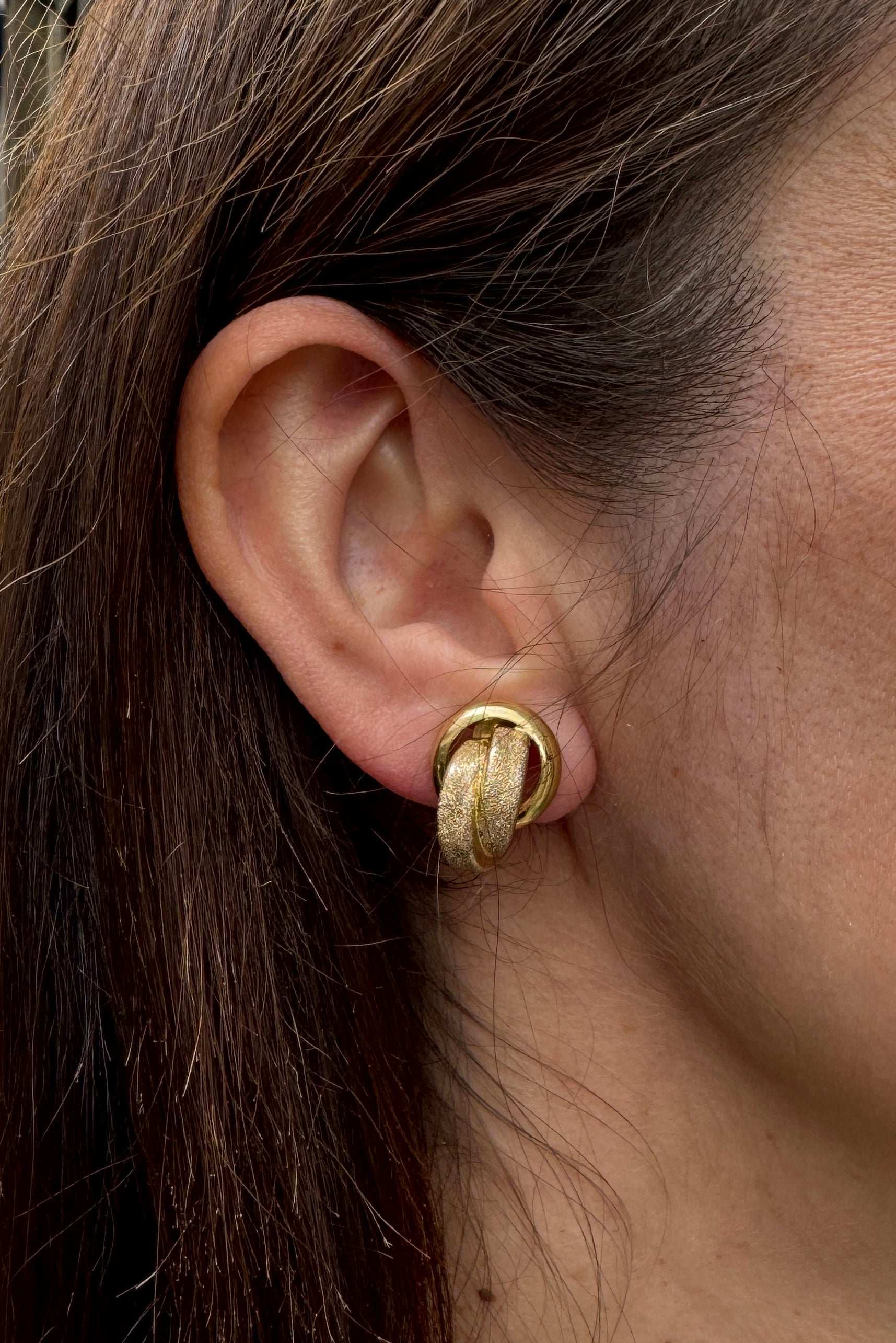 Textured 18 Carat Yellow Gold Open Work Abstract Knot Lever-Back Earrings