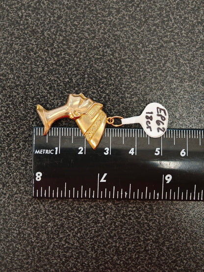 Vintage 18 Carat Yellow Gold Flat Nefertiti Bust Charm Pendant, c.1980s