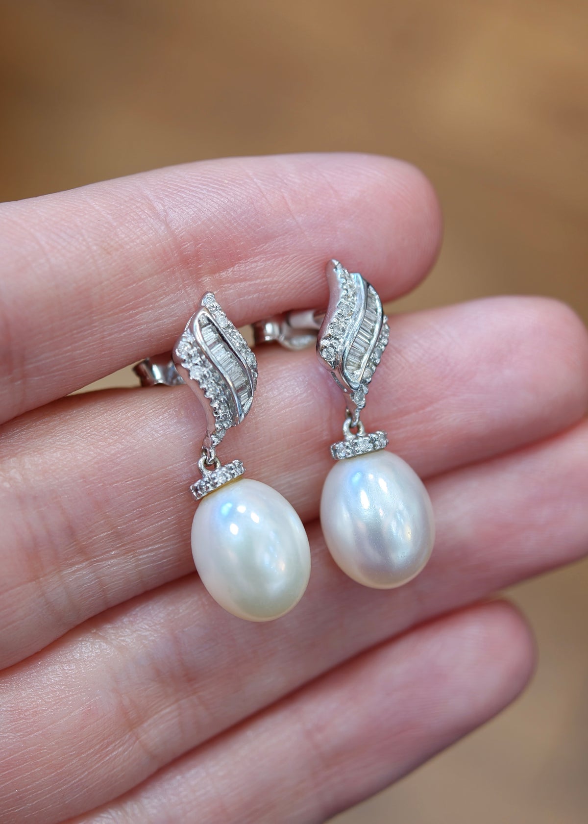 Diamond and Cultured Pearl Drop Earrings in 18 Carat White Gold