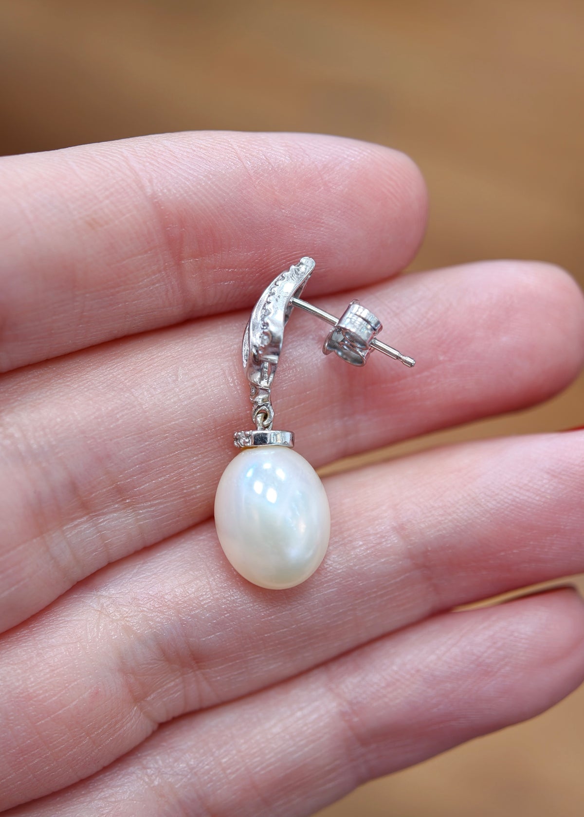 Diamond and Cultured Pearl Drop Earrings in 18 Carat White Gold