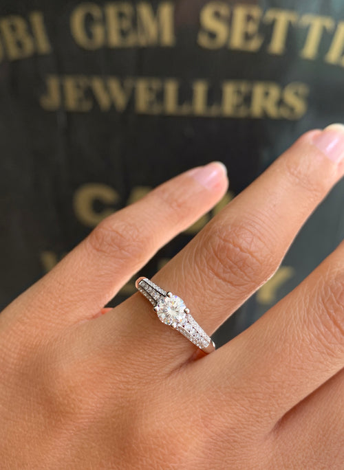 0.57ct F VS2 Round Brilliant Cut Diamond 18 Carat White Gold Engagement Ring