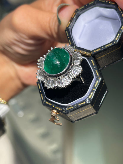 Cabouchon Emerald and Diamond 18 Carat White Gold Ballerina Cluster Ring