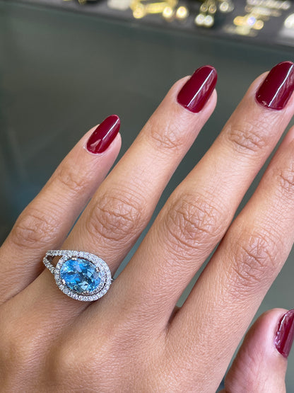 2.70ct Aquamarine and Diamond Cluster 18 Carat White Gold Swirl Dress Ring