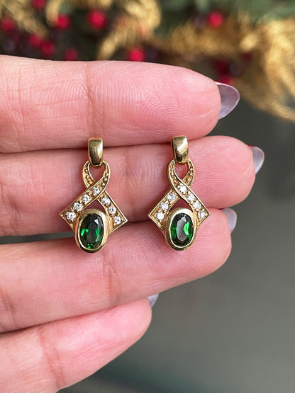 Vintage Green Tourmaline and Diamond 18 Carat Yellow Gold Dangle Earrings
