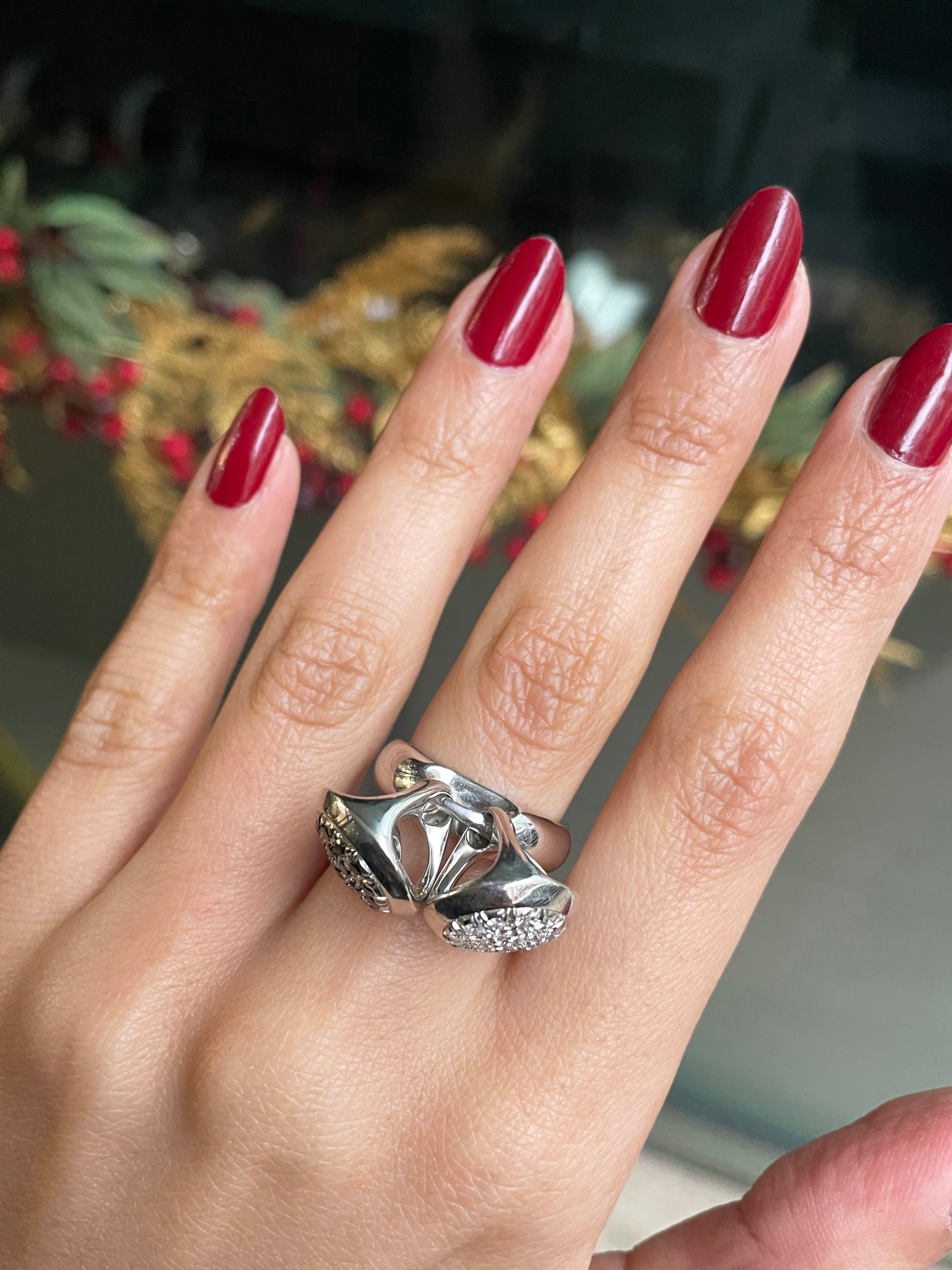 Black and White Diamond 18 Carat White Gold Dangling Charms Cocktail Ring - Tobi Gem Setting