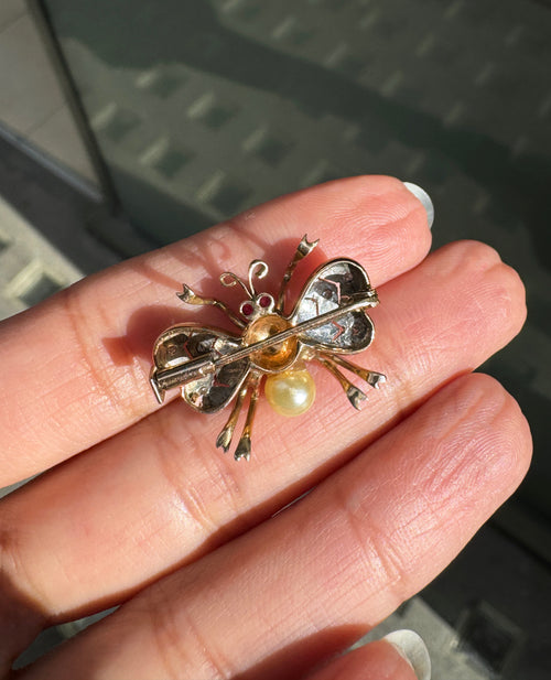 Art Deco Diamond, Ruby and Freshwater Pearl Insect Brooch in 15K Gold, c.1930's