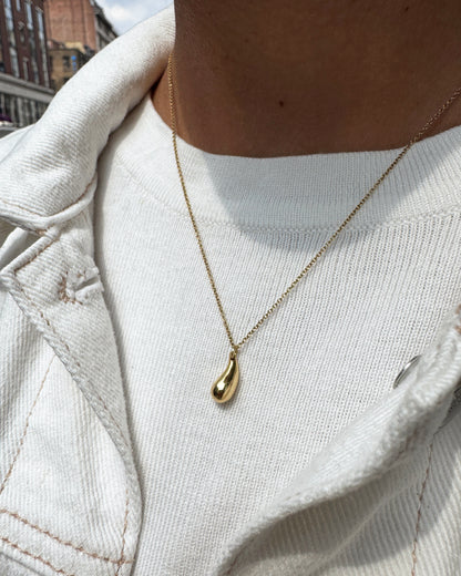 Tiffany & Co. Elsa Peretti Teardrop Pendant Necklace in 18 Carat Yellow Gold