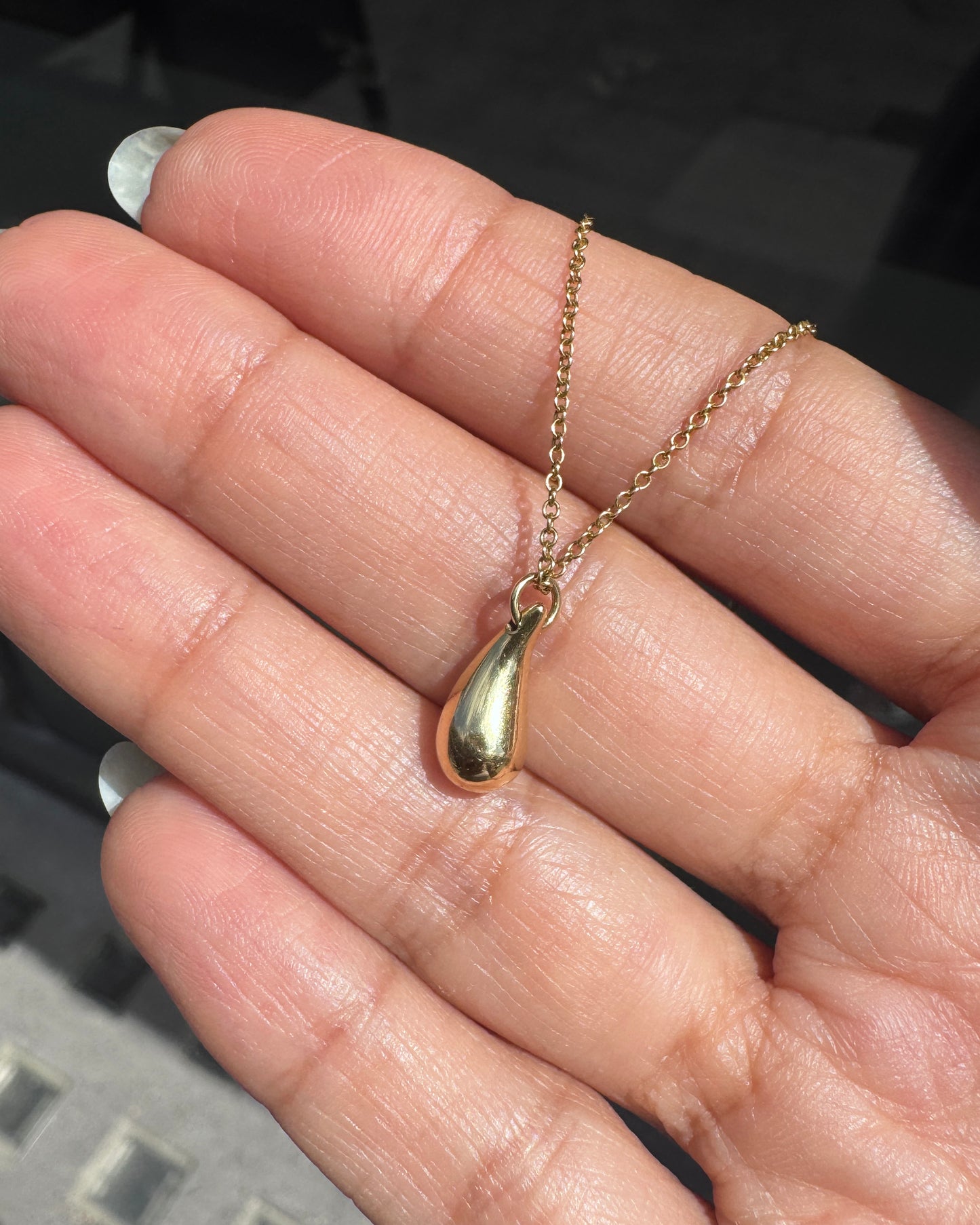 Tiffany & Co. Elsa Peretti Teardrop Pendant Necklace in 18 Carat Yellow Gold
