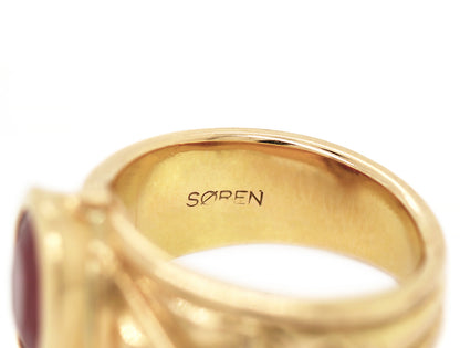 Oval Ruby 18 Carat Yellow Gold Geometric Ring