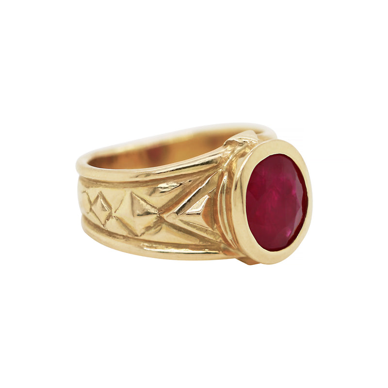 Oval Ruby 18 Carat Yellow Gold Geometric Ring
