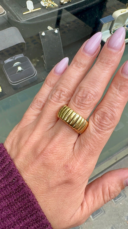 Links of London 18 Carat Yellow Gold Wide Flexi Band Dress Ring