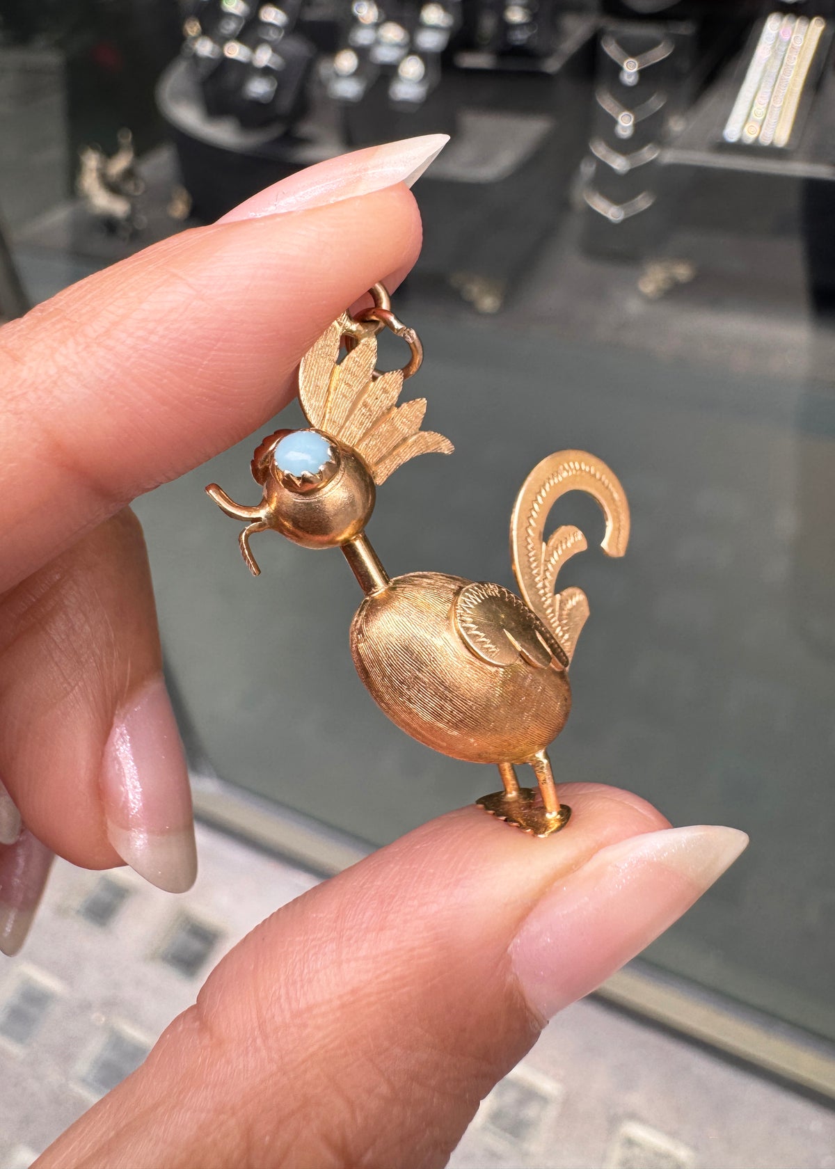 Vintage English Turquoise Cabochon & 18 Carat Yellow Gold Rooster Charm/Pendant
