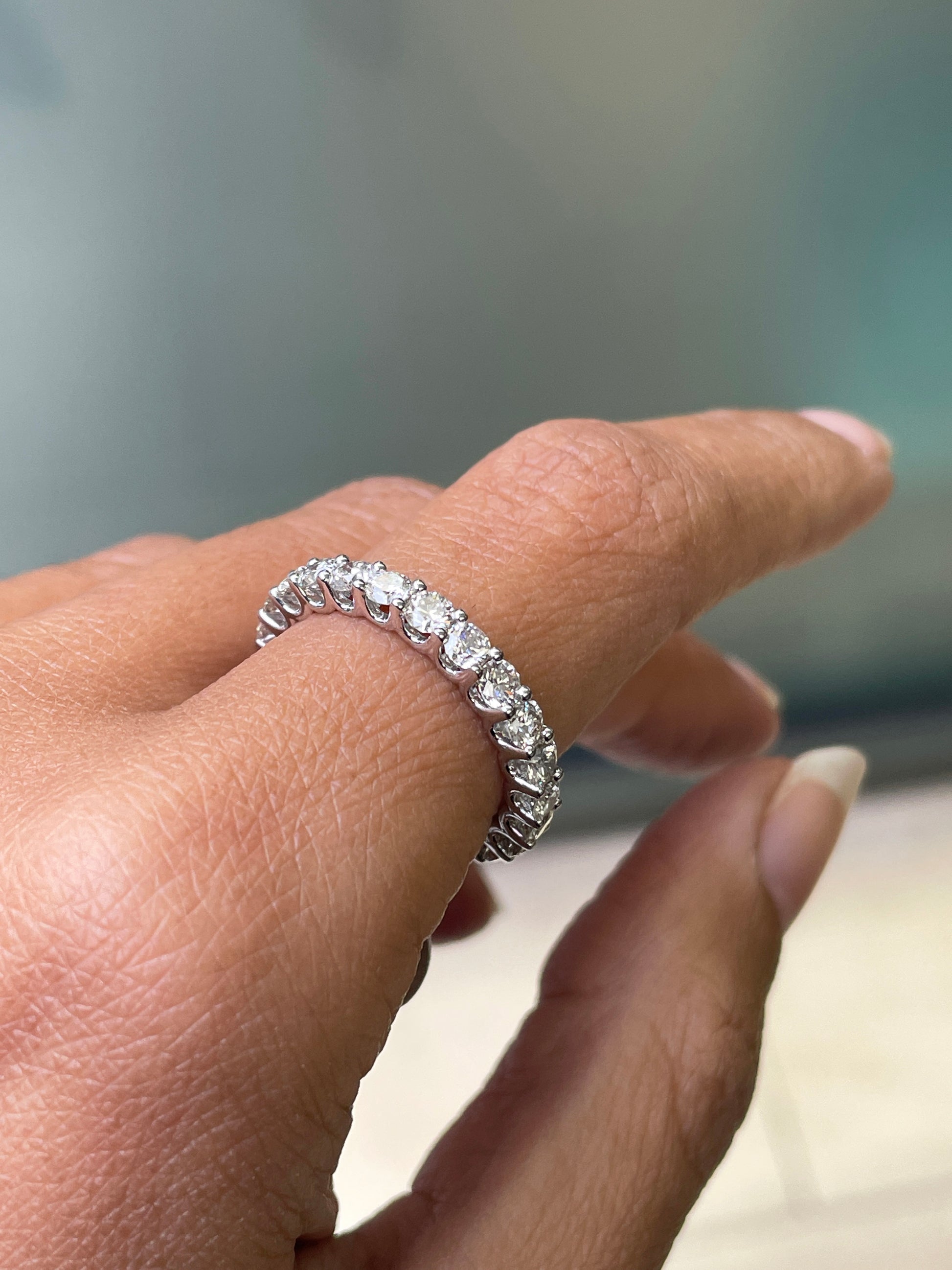 2.06ct Round Brilliant Cut Diamond 18 Carat White Gold Full Eternity Ring - Tobi Gem Setting
