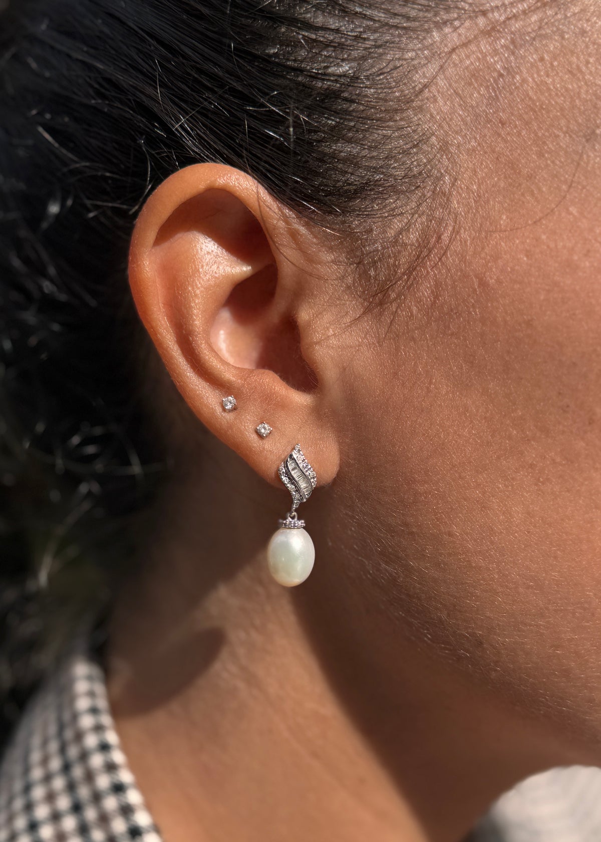 Diamond and Cultured Pearl Drop Earrings in 18 Carat White Gold