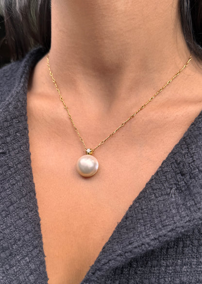 Mabe Pearl & Diamond 18K Yellow Gold Figure-of-Eight Chain Pendant Necklace