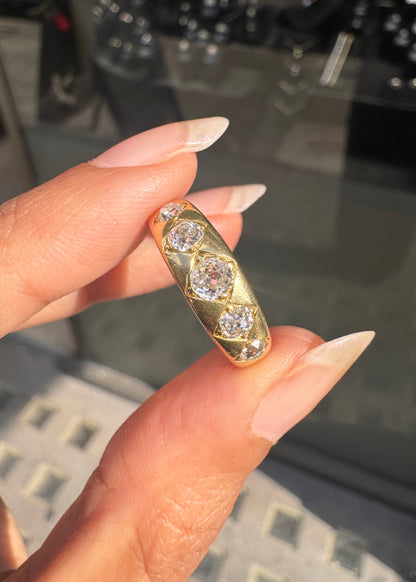 Late Victorian Old Mine Cut Diamond Five-Stone Band Ring in 18 Carat Yellow Gold