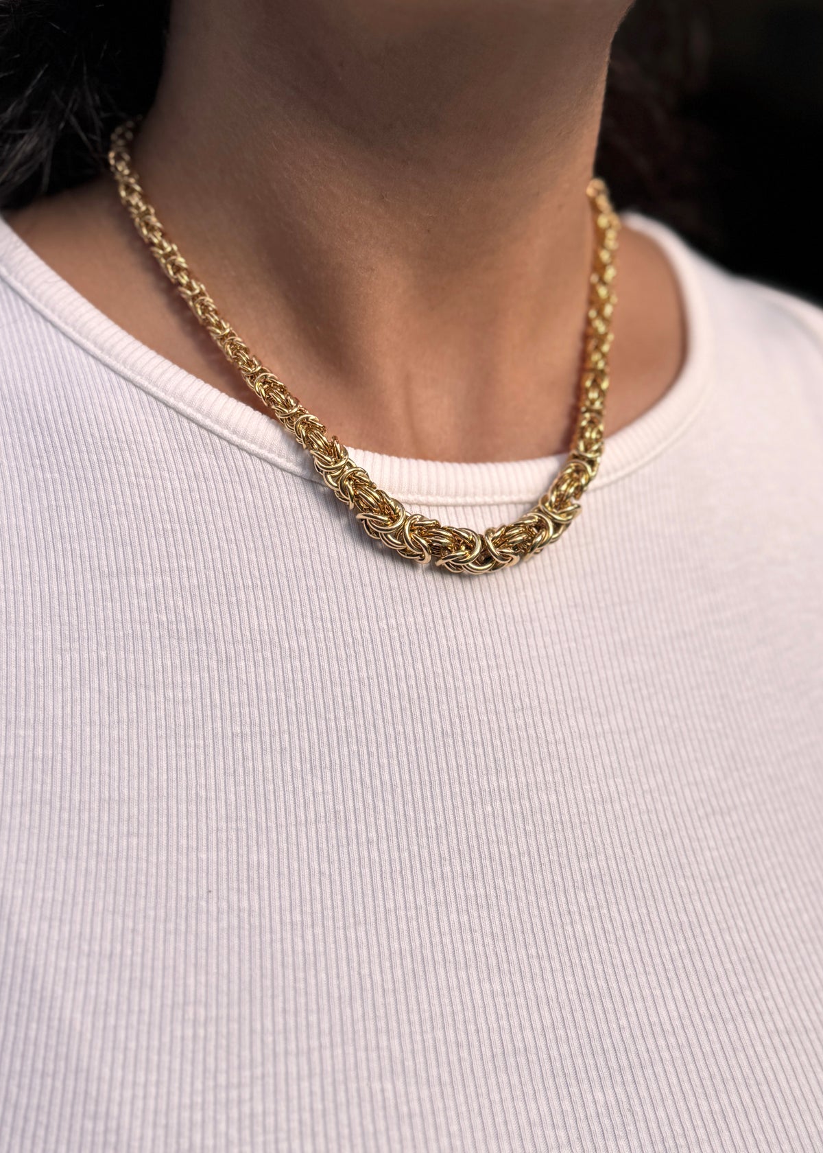 Graduated Byzantine Chain Necklace in 9 Carat Yellow Gold