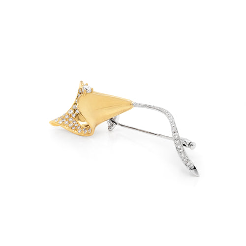 Diamond 18 Carat White and Yellow Gold Calla Lily Brooch
