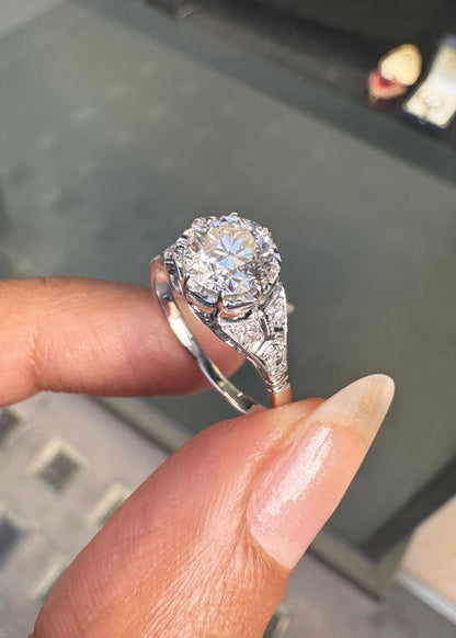 Antique 1.05 Carat Old European Cut Diamond & Platinum Art Deco Engagement Ring