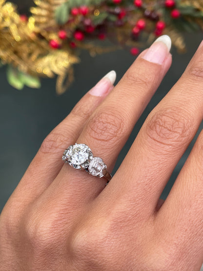 1930s 1.05ct Transitional Cut Diamond Platinum Engagement Ring