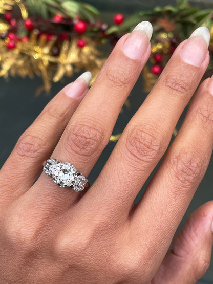 1930s 1.05ct Transitional Cut Diamond Platinum Engagement Ring