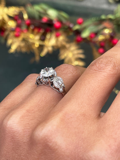 1930s 1.05ct Transitional Cut Diamond Platinum Engagement Ring