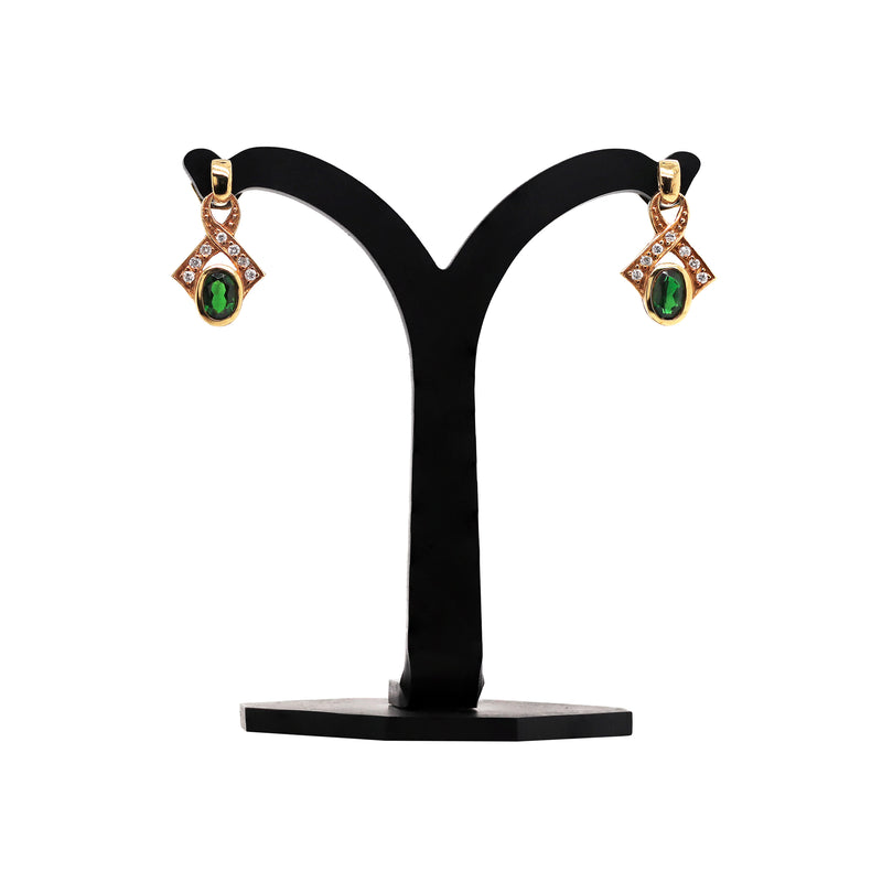 Vintage Green Tourmaline and Diamond 18 Carat Yellow Gold Dangle Earrings